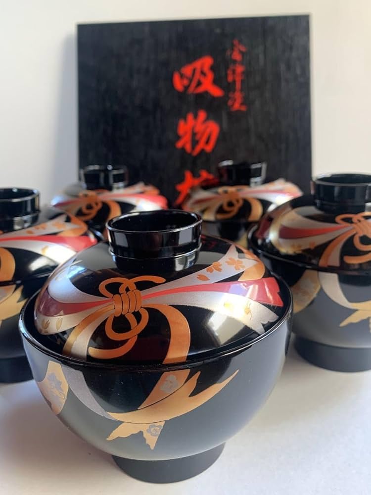 会津塗 漆器 蓋付き椀 5個セット Amazon.co.jp: 会津塗 特選漆器 蓋付きお吸物椀 5客セット 金彩
